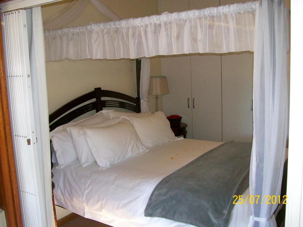 Somerset Lodge Montagu Room photo