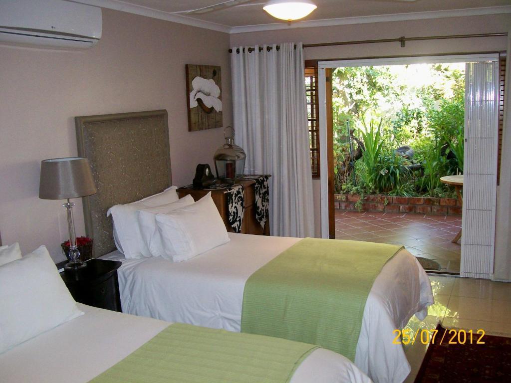 Somerset Lodge Montagu Room photo