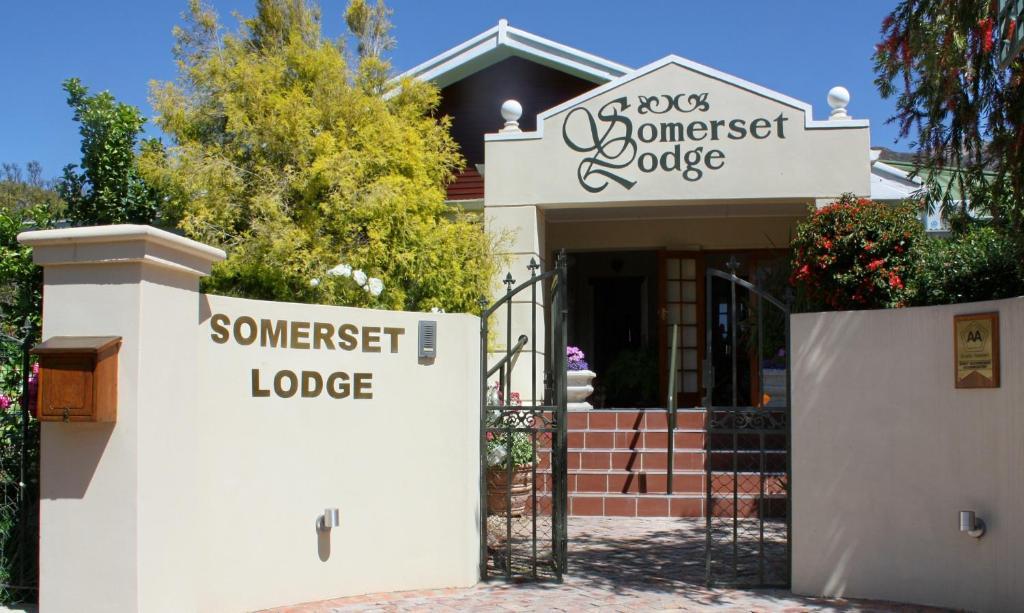 Somerset Lodge Montagu Exterior photo